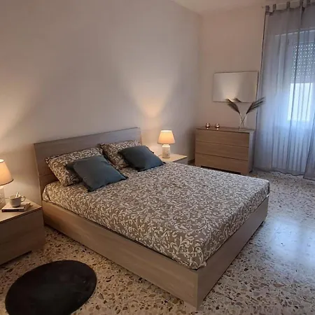 Giomari House Apartamento *